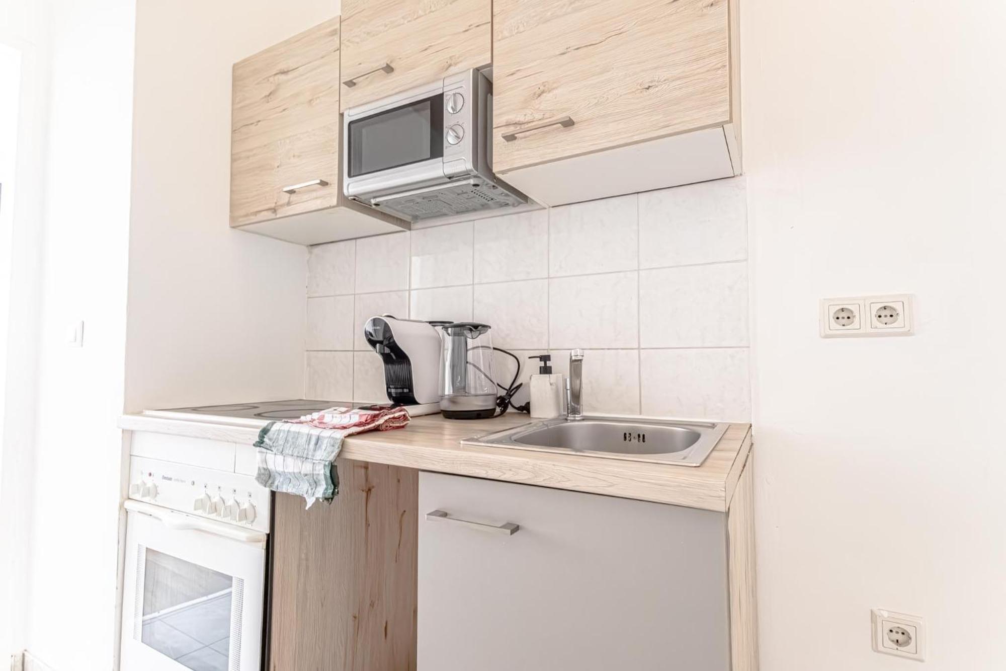Explore Vienna 2Br And 1Lr Retreat Near Westbahnhof Dış mekan fotoğraf